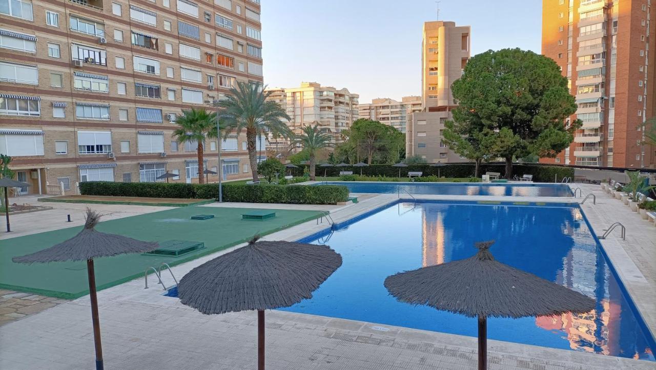 Ferienwohnung Apartamento Antonio De Alacant Aaa Alicante Exterior foto